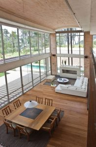 Дом «Среди скал» в Колумбиии для дизайнера