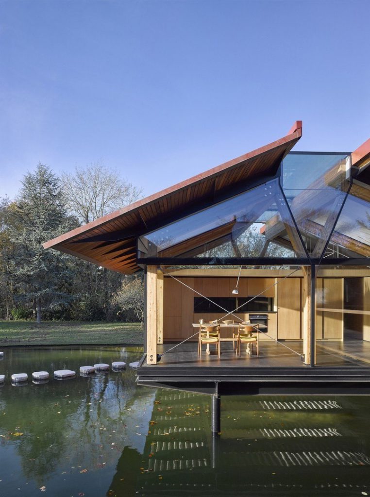 Stepping stone house