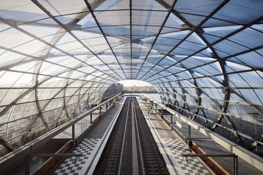 Elbbrücken Underground Station / gmp