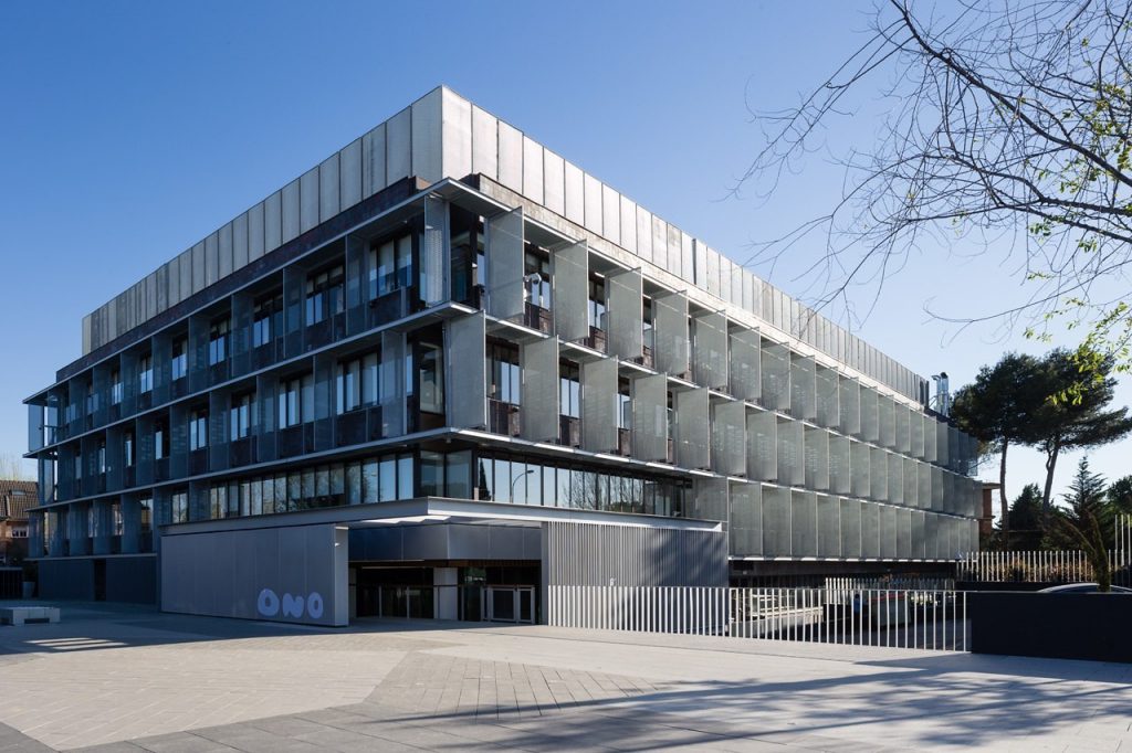 Штаб-квартира ОНО / ACXT Arquitectos