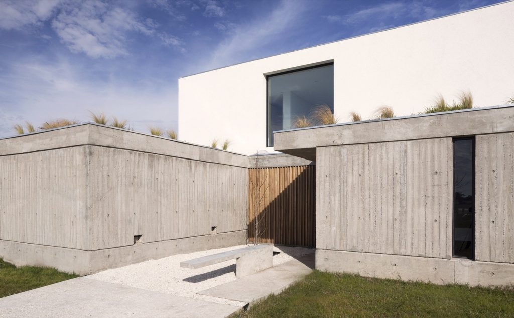 Golf House / BAM!