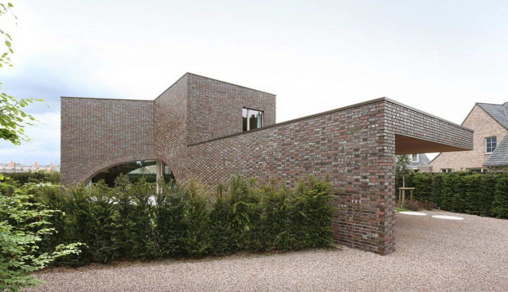 Вилла Мoerkensheide (Villa Moerkensheide) в Бeльгии от Dieter De Vos Architecten.