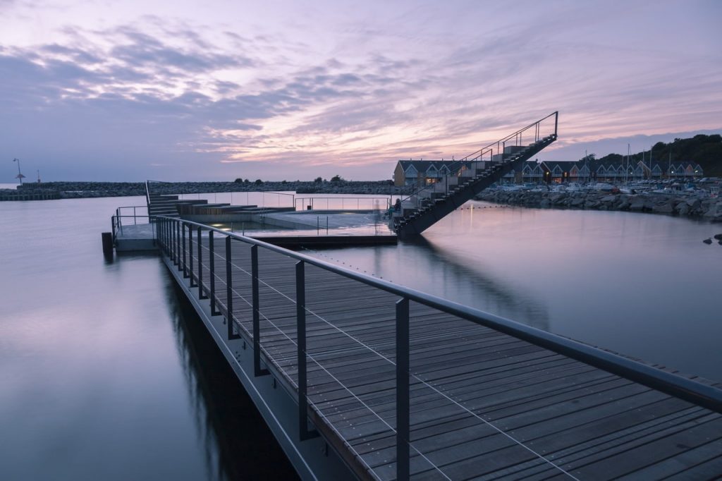 Hasle Harbour Bath / White