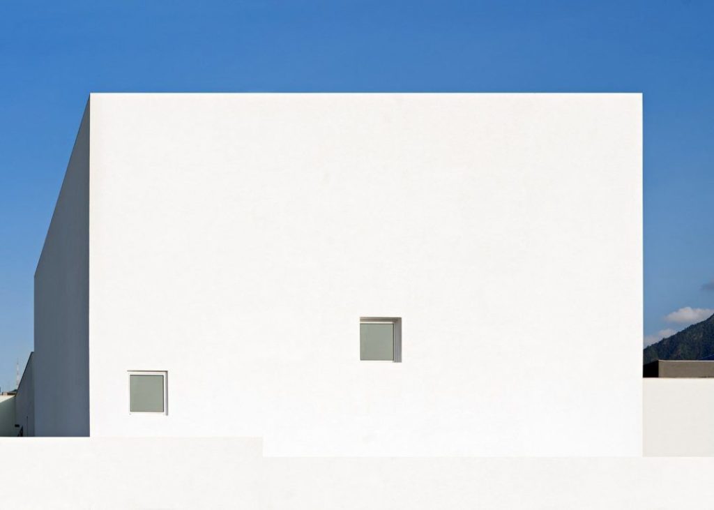 Alberto Campo Baeza’s Minimalist Villa In Mexico