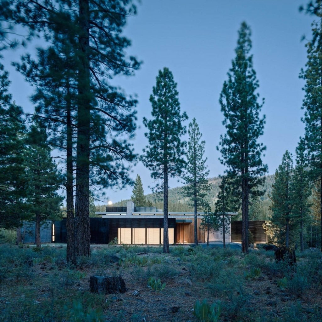 Creek House By Faulkner Architects