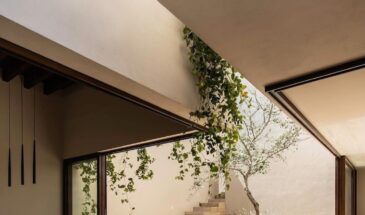 Sabino 10 House, Zibatá, Mexico by Editorial