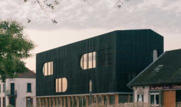 Verkohltes Prisma in Burgund.