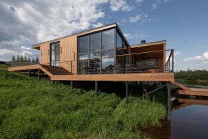 Деревянный аэродром, ротонда памяти и «улиточная»: опубликован шорт-лист премии АРХИWOOD-2025 Деревянный аэродром, ротонда памяти и «улиточная»: опубликован шорт-лист премии АРХИWOOD-2025