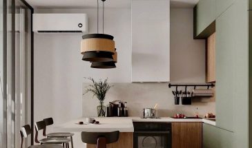 Небольшая студия с мягкой цветовой палитрой