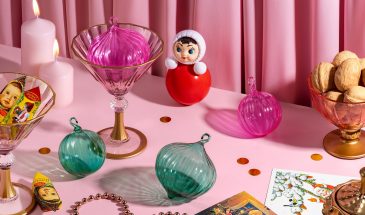 Агентство Ohmybrand разработало коллекцию елочных украшений «Детство»