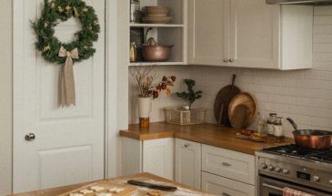 Дорогие девушки, подскажите мне пожалуйста какой фартук выбрать к кухне ( фото 5)?очень хотела монпарнас, сказали по высоте не подходит) у нас 60 см. Сейчас влюбилась в суррей, прям очень. Но все говорят не подойдет