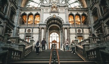 Главный железнодорожный вокзал Антверпена. Бельгия