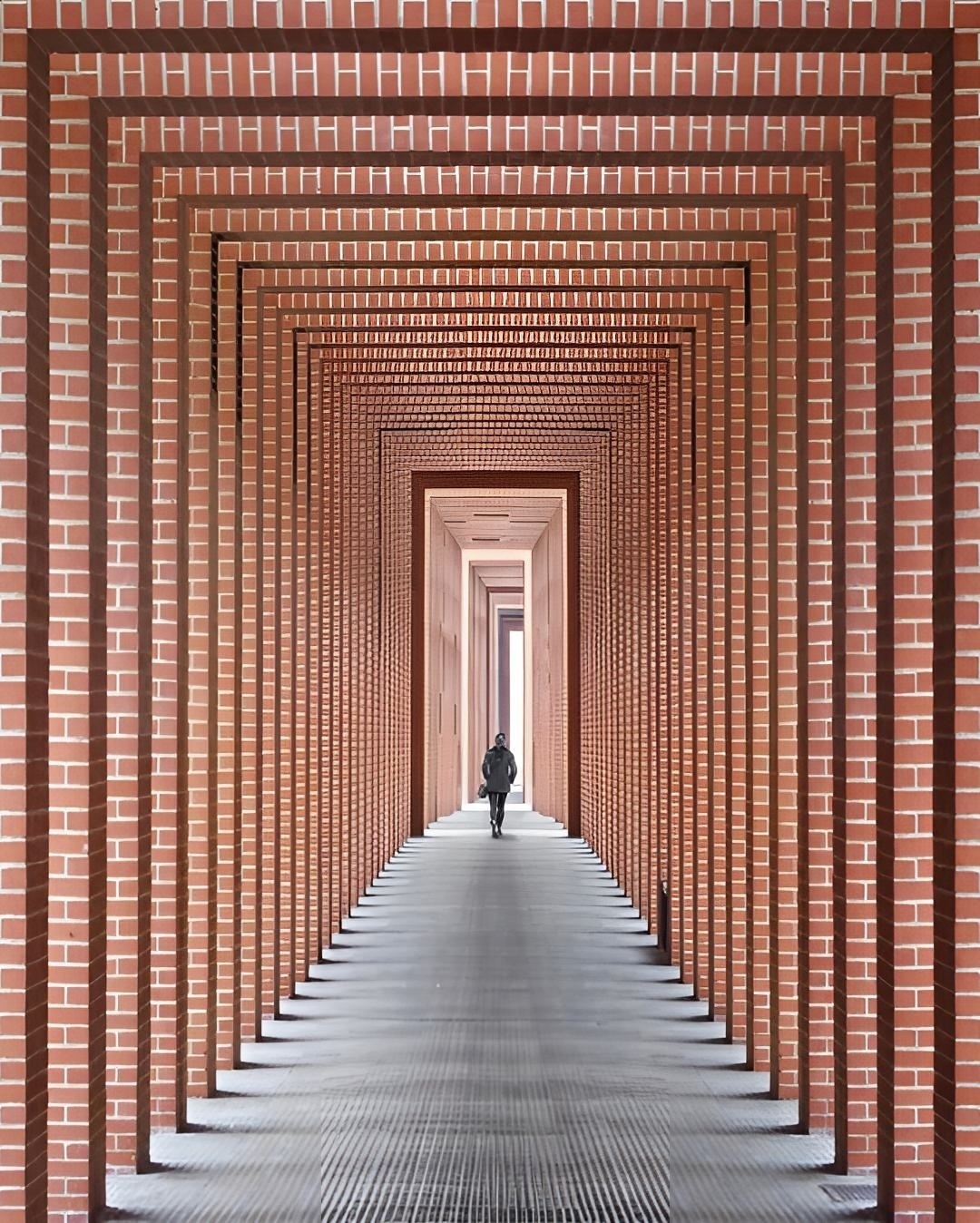 Барселона в объективе архитектурного фотографа Roc Isern