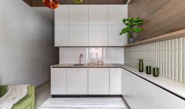 Сравниваем проект и реализацию. Фотографии малометражной студии 17,5 м2 в реконструированном историческом здании в центре Москвы.