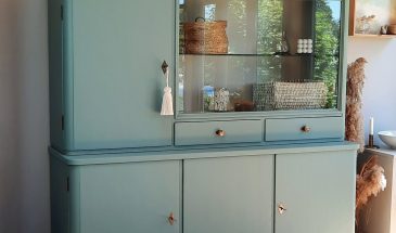 Перекраска старого буфета.