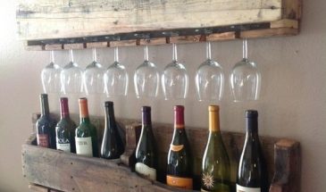 Подставки для бутылок.