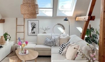 Уютный дом с весенним настроением.