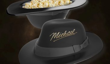 К премьере фильма о Майкле Джексоне создали шляпу для попкорна