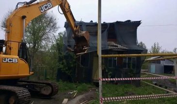 В городском округе Воскресенск начался снос аварийного жилого дома