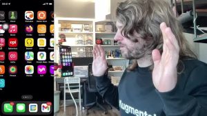 MouthPad^ by Augmental - навигация по экрану без рук при помощи языка.