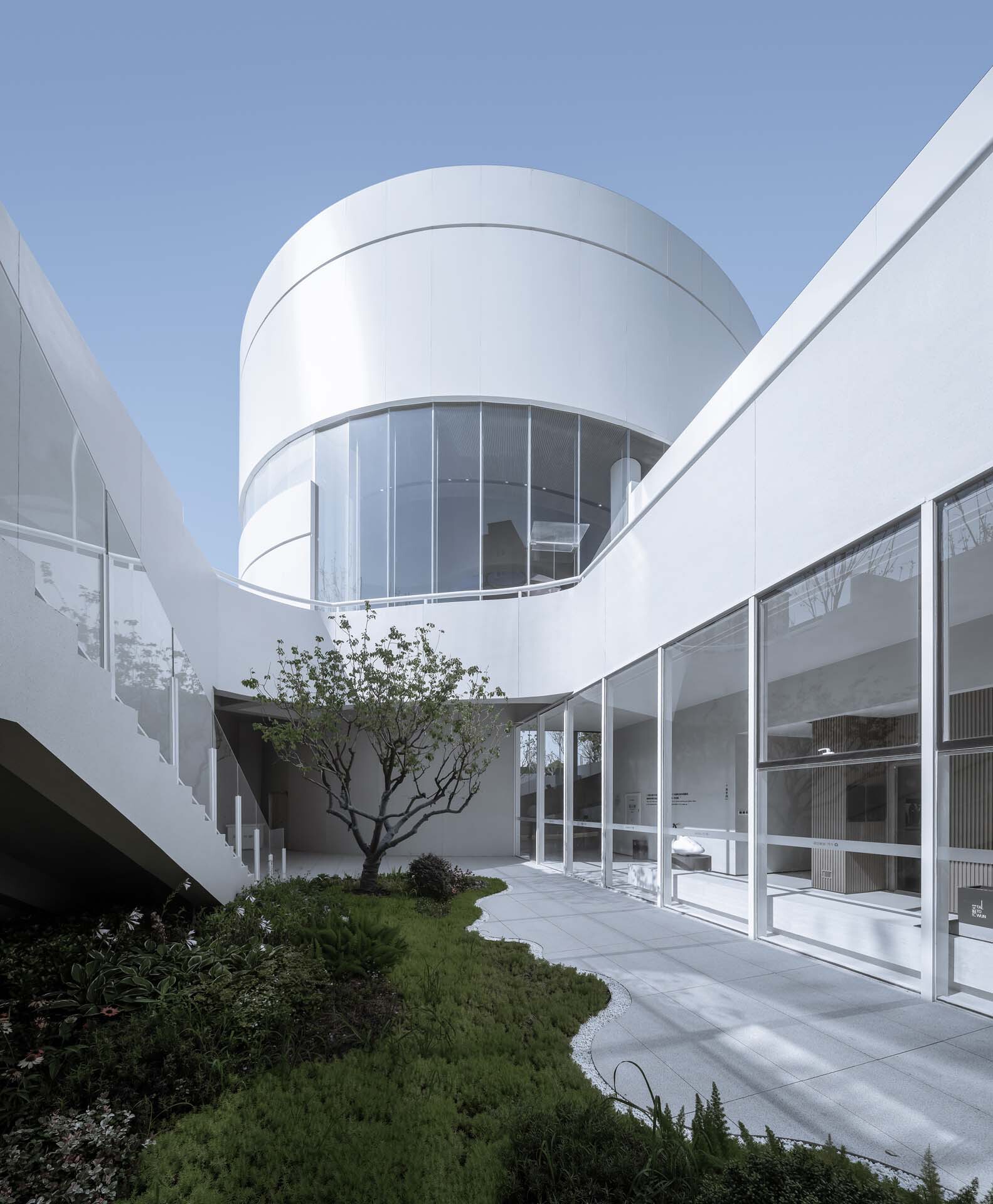 Архитектурная деталь фасада (Sunny Neuhaus Partnership / HYP-ARCH)