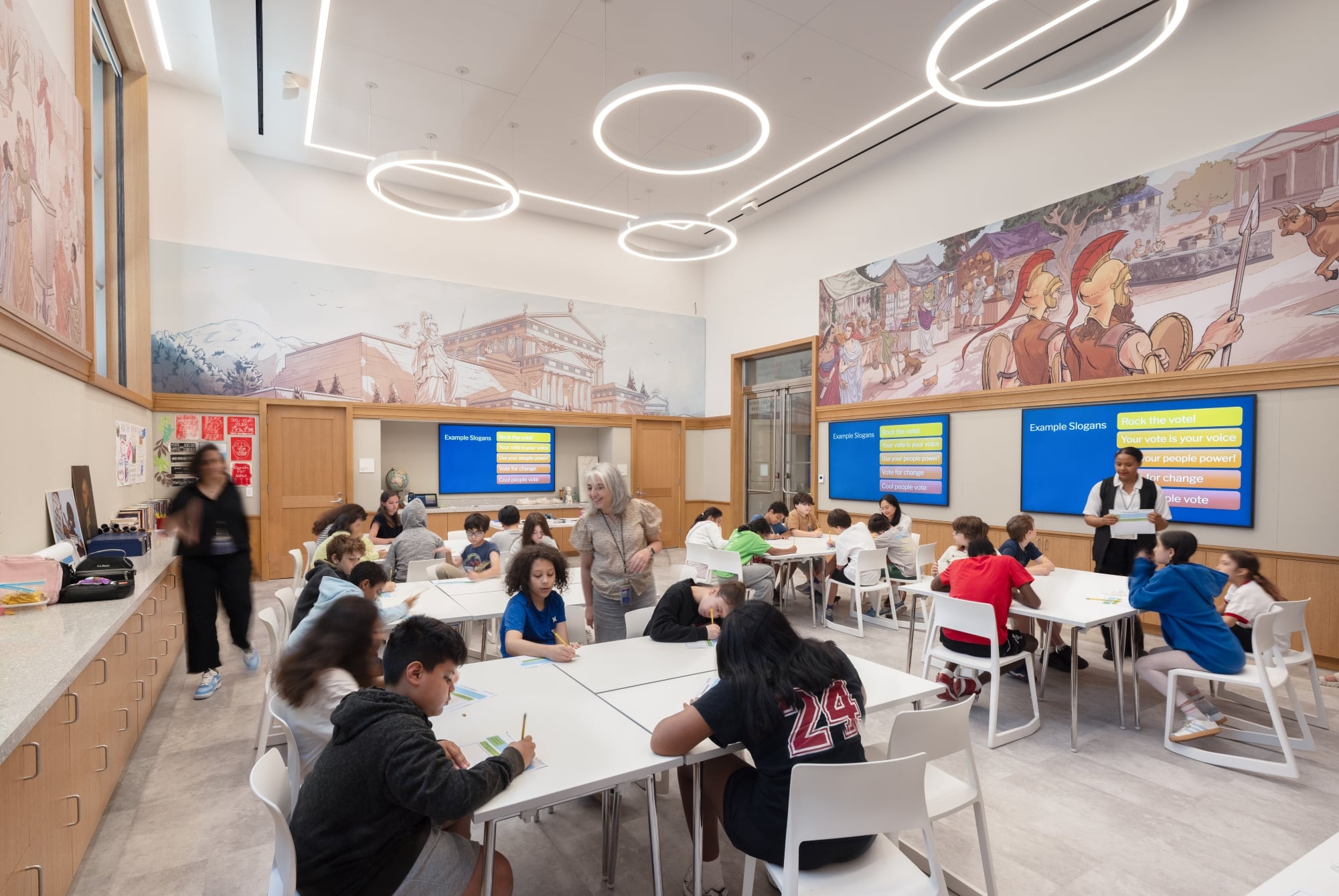 Учебный класс демократии Gund Democracy Classroom (Фото Bridgit Beyer / New-York Historical)