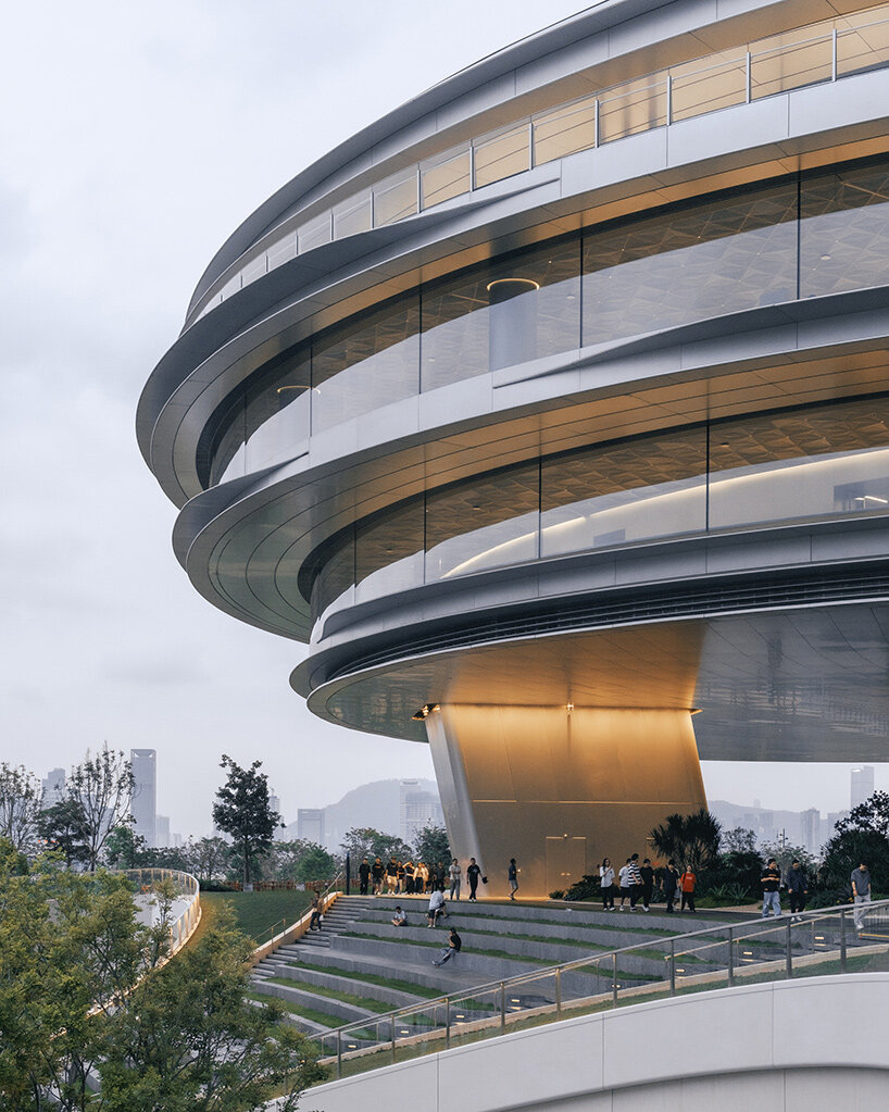 Интерьер под световым фонарём из ETFE. Фото: MAD