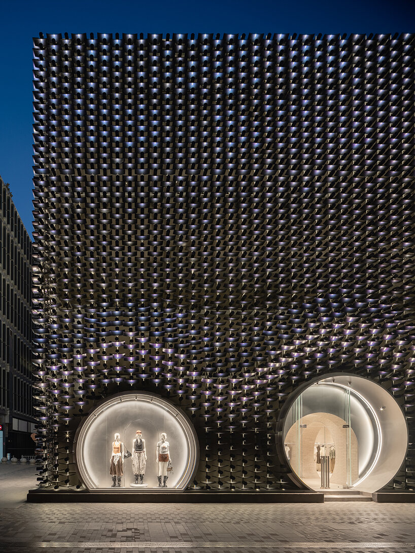 MVRDV Urban Revivo Beijing флагман