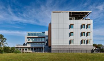 Школа Evergreen в Хемпстеде от Martin Hopp Architect
