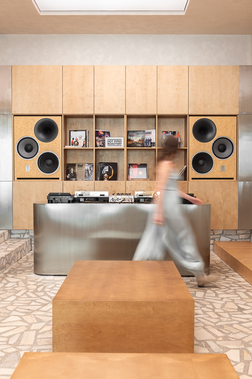 ukyo X, Клуж-Напока. Фото: designboom / in-still