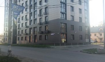 Недавно мы рассказывали о сносе двух аварийных домов на улице Южный Поселок в Подольске. Жителей 16 квартир расселили в рамках муниципальной адресной программы «Переселение граждан из аварийного жилищного фонда в Московской области». Всего же в Южном Поселке сносят семь домов.